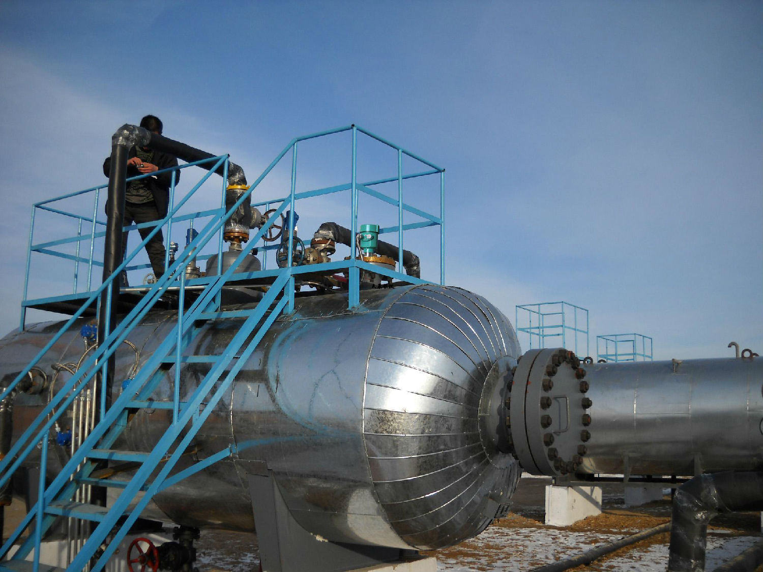 煤油专用消泡剂在装罐中的应用